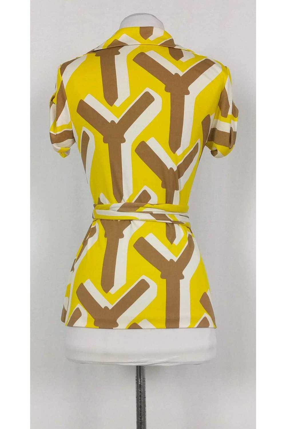 Diane von Furstenberg - Yellow Printed Wrap Top S… - image 3