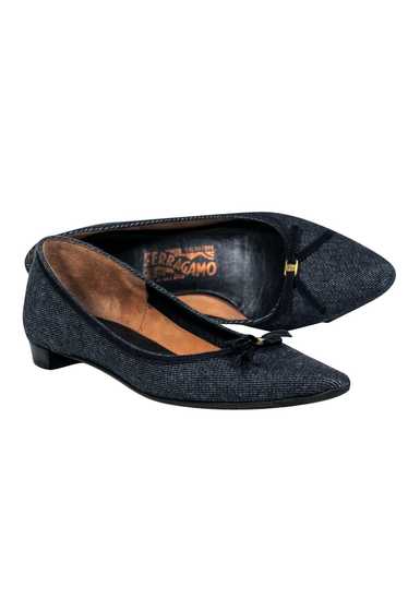 Ferragamo - Chambray Pointed Toe Flats w/ Bow Sz 6 - image 1