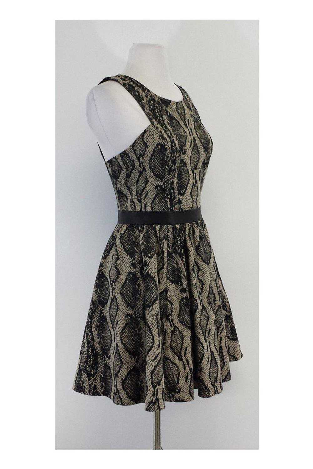 Jay Godfrey - Black & Tan Snakeskin Print Sleevel… - image 2