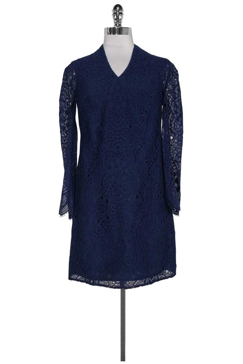 Lilly Pulitzer - Navy Lace Felicity Dress Sz 00 - image 1