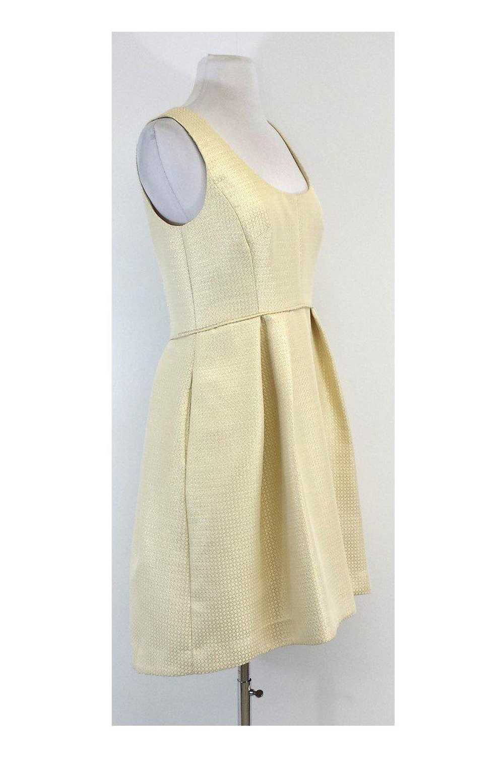 Shoshanna - Gold Textured Sleeveless Pleated Dres… - image 2
