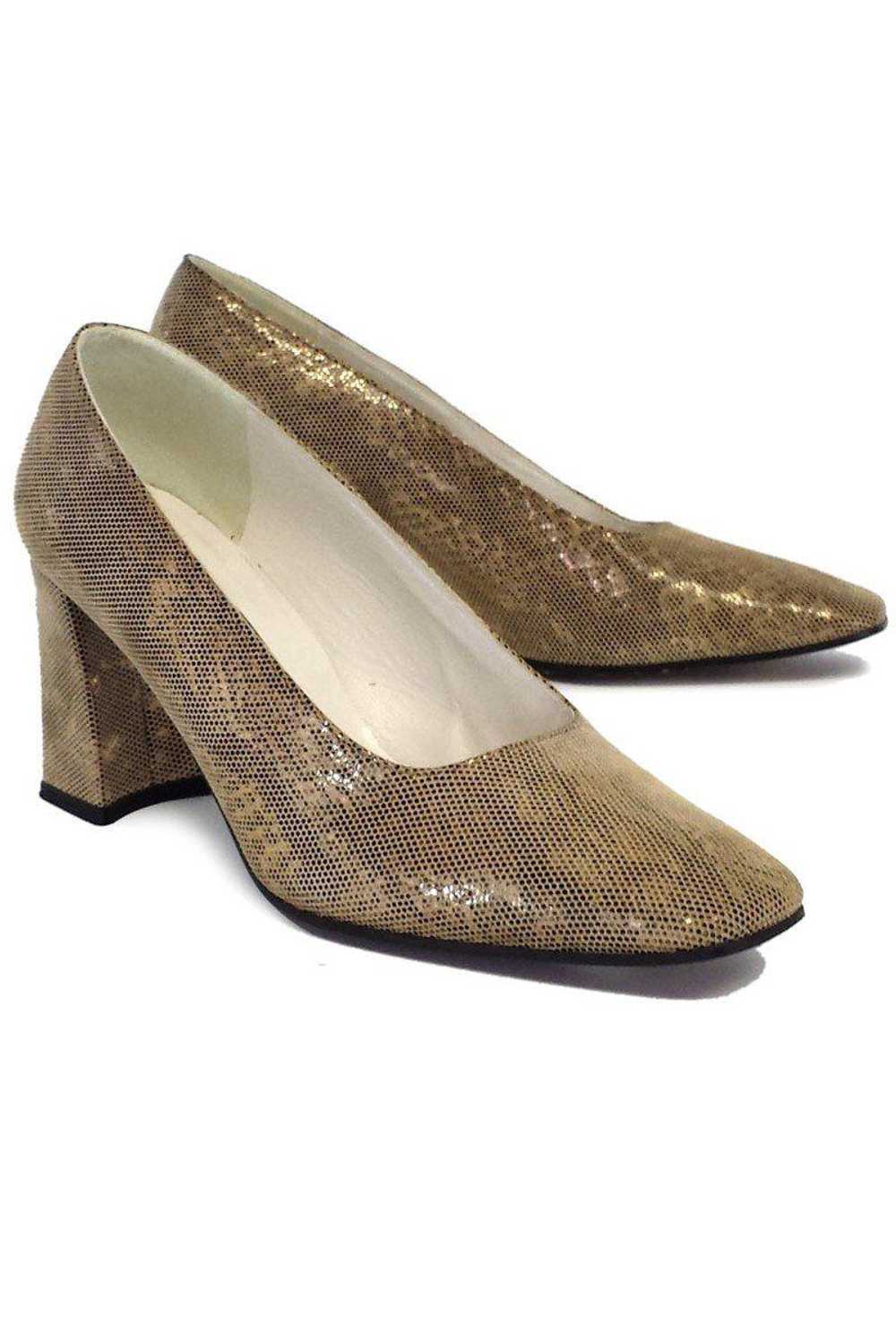 Stuart Weitzman - Gold Metallic Pumps Sz 7.5 - image 1