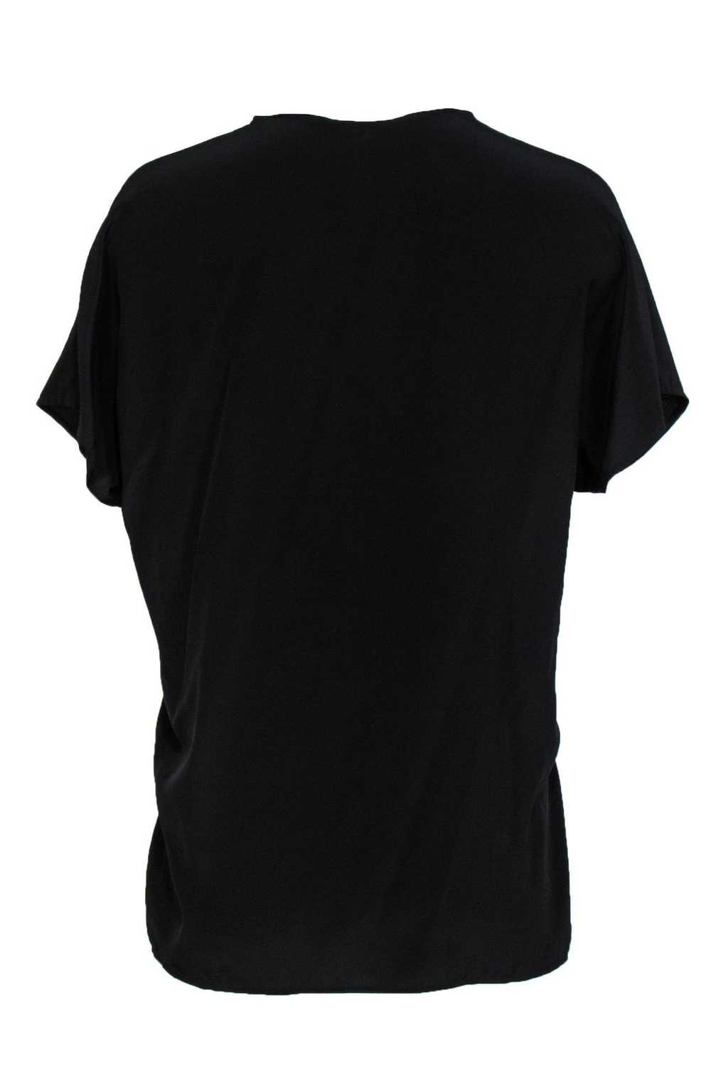 Vince - Black Short Sleeve Silk Top w/ Stitching … - image 3