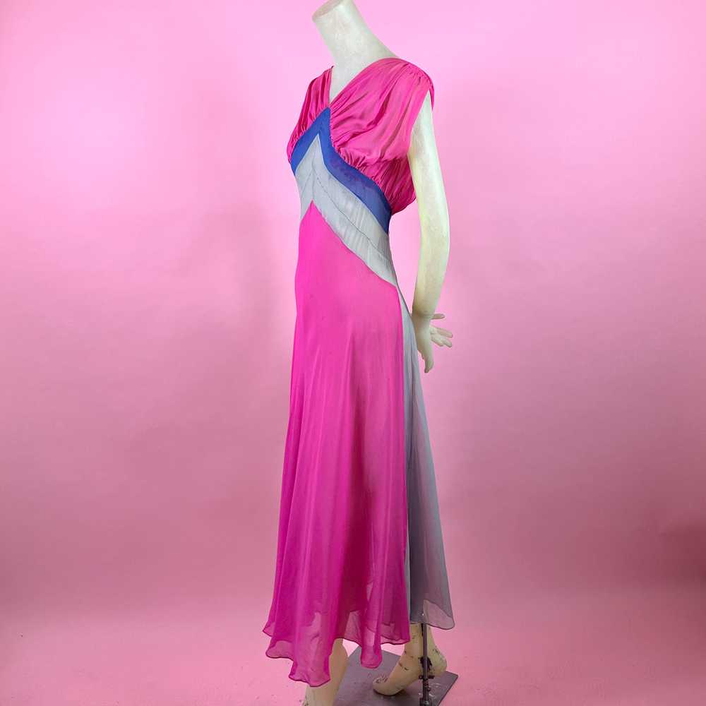 1930s Silk Chiffon Hot Pink/ Cobalt Blue Color Bl… - image 3