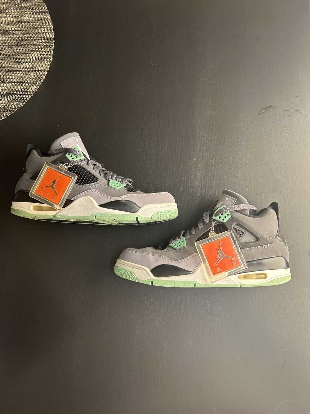 Nike Air Jordan 4 Glow 2013 - Size: 9 - image 1