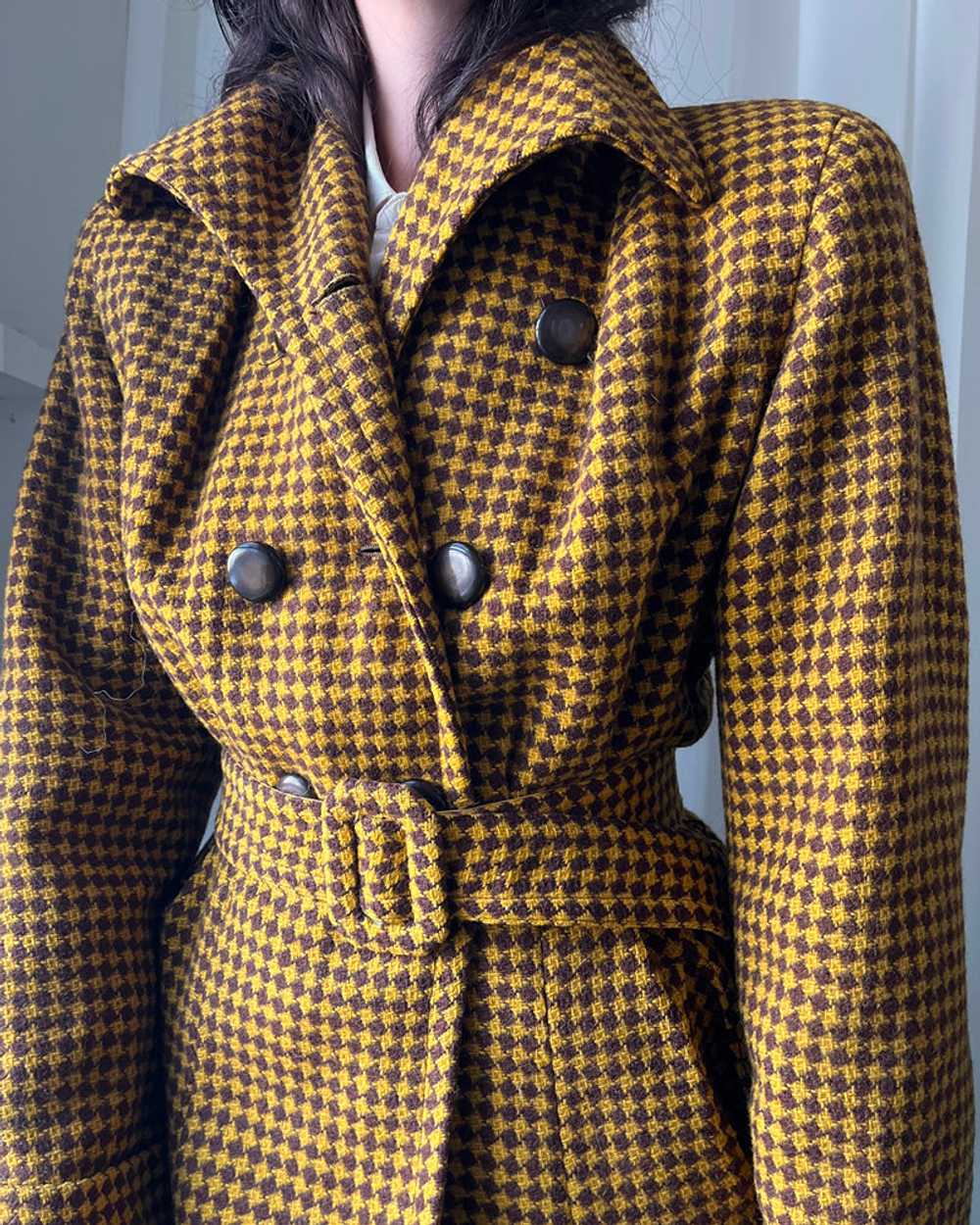 40s Belted Houndstooth Wool Coat - image 2