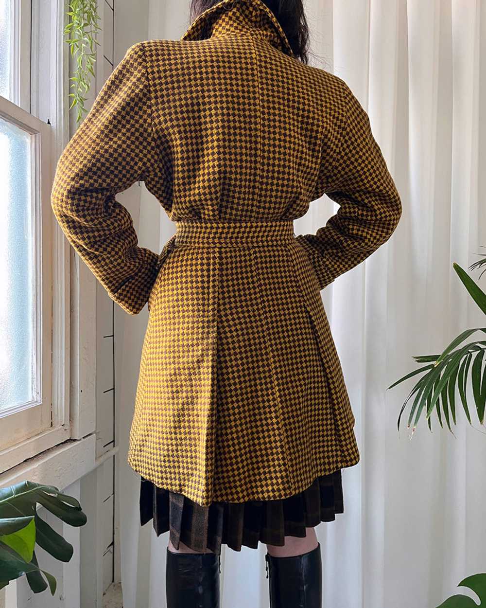 40s Belted Houndstooth Wool Coat - image 6