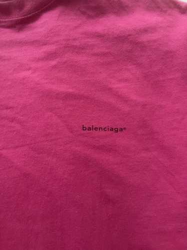 Balenciaga Distressed Logo-Print T-Shirt in Pink Cotton ref.687574 - Joli  Closet