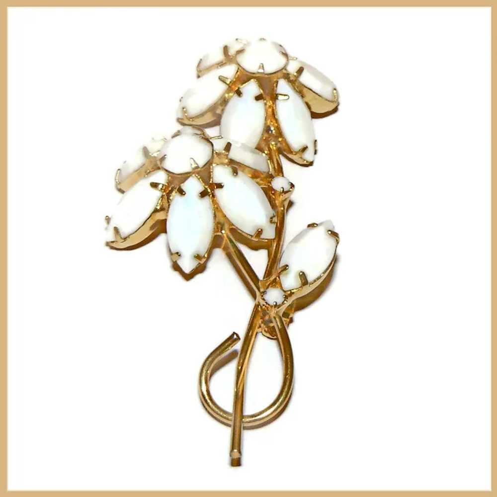 Milk Glass Rhinestone Flower Brooch - image 7