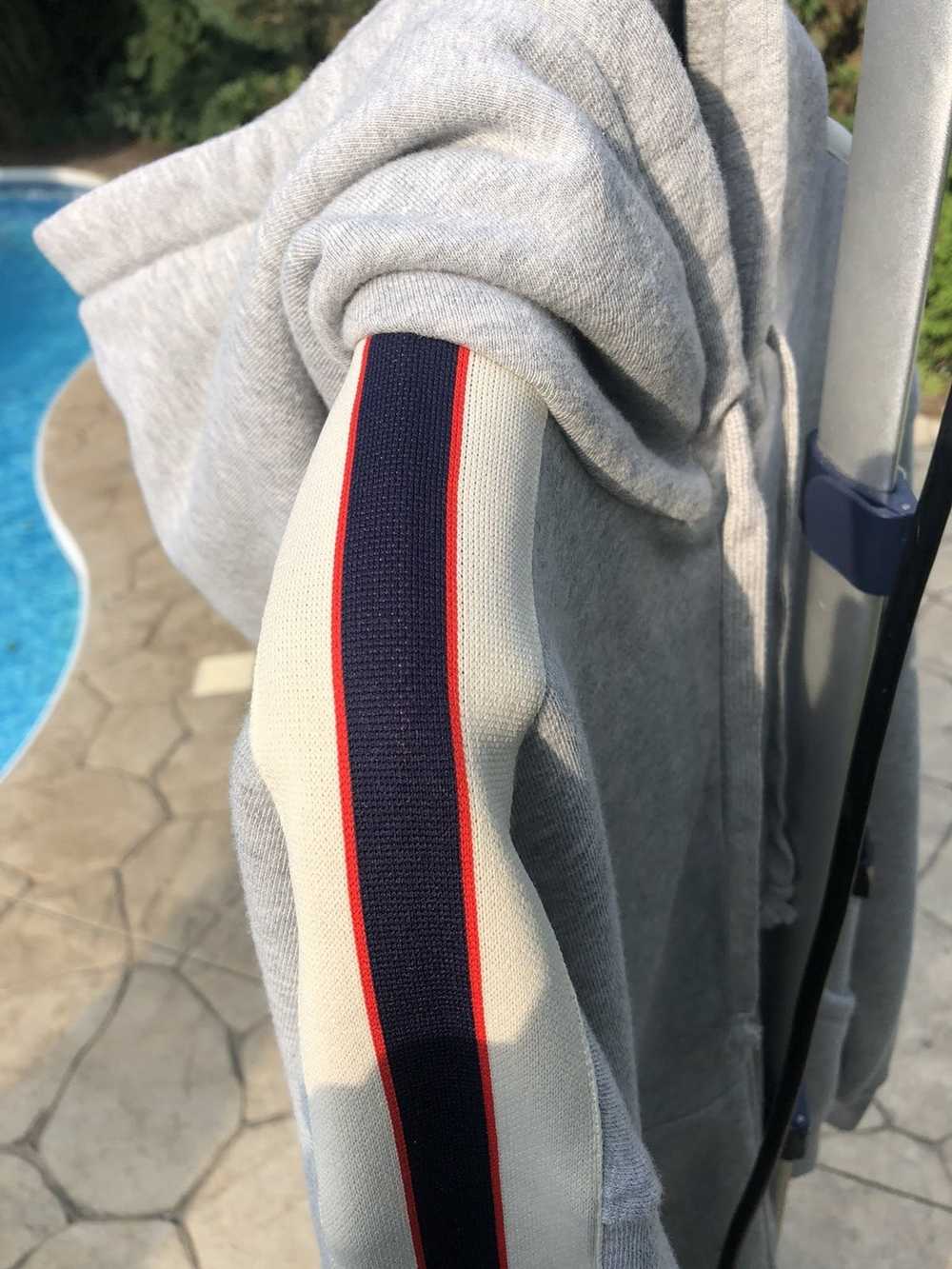 Gucci Gucci grey zip logo hoodie striped XL - image 10