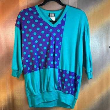 Vintage Vintage 80’s Separate Issue V Neck T-Shir… - image 1