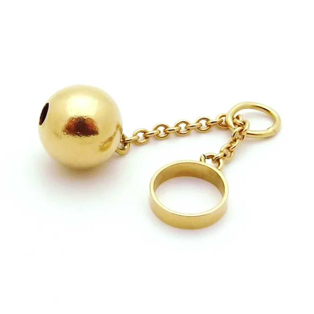 Vintage 14K Gold 3D Ball and Chain with Shackle C… - image 4