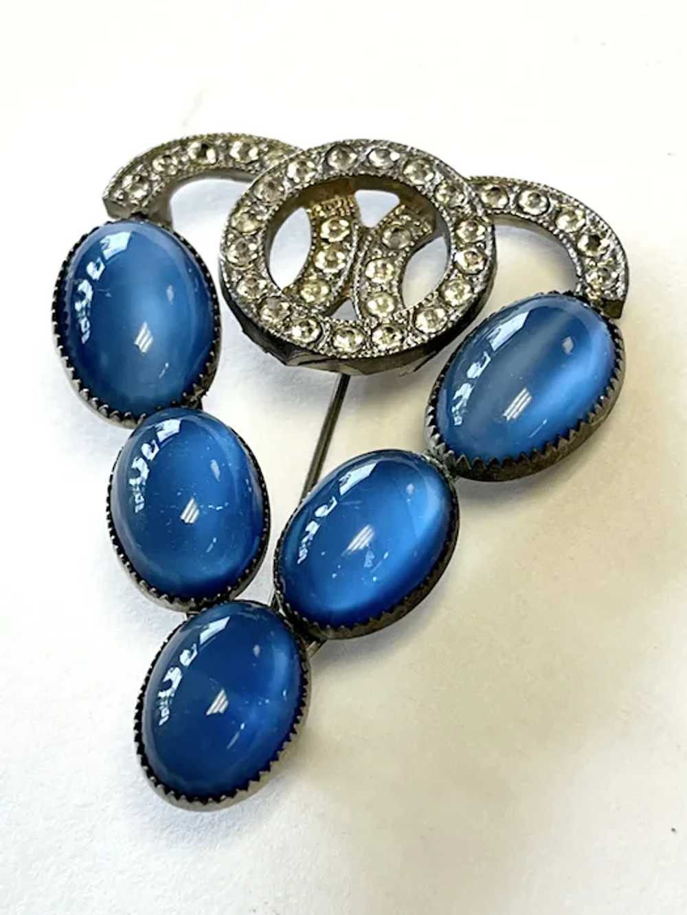 Estate Art Deco Blue Glass Moonstone Brooch Pin - image 2
