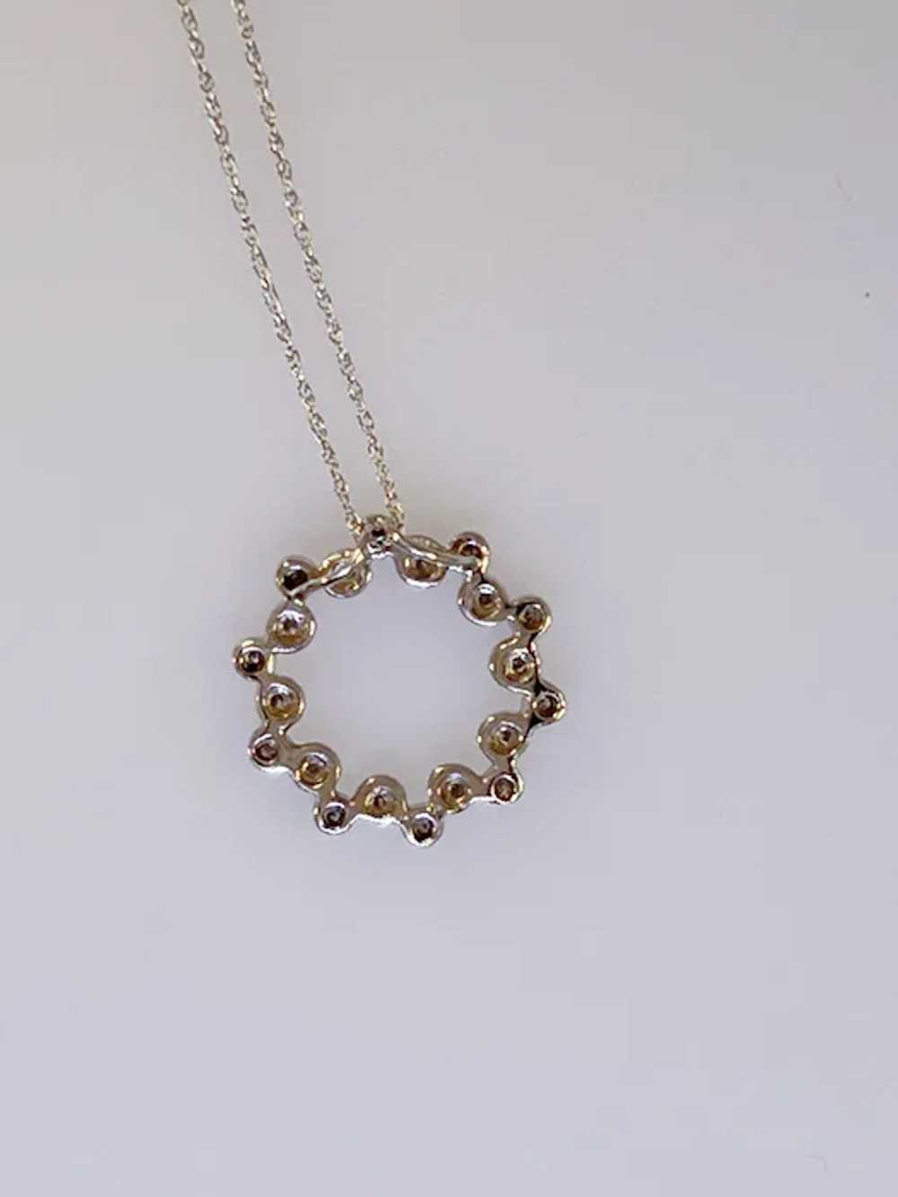 Vintage 14kt gold diamond circle pendant necklace - image 9