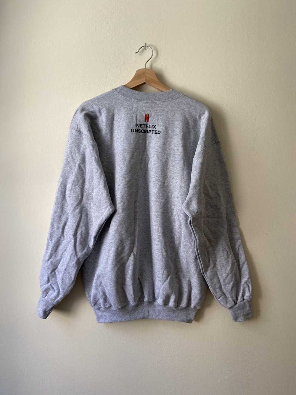 Hanes × Vintage Vintage Netflix tv show pullover … - image 3