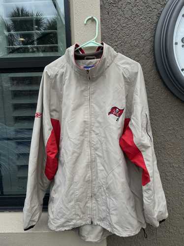 NFL × Reebok Vintage Tampa Bay Buccaneers windbrea