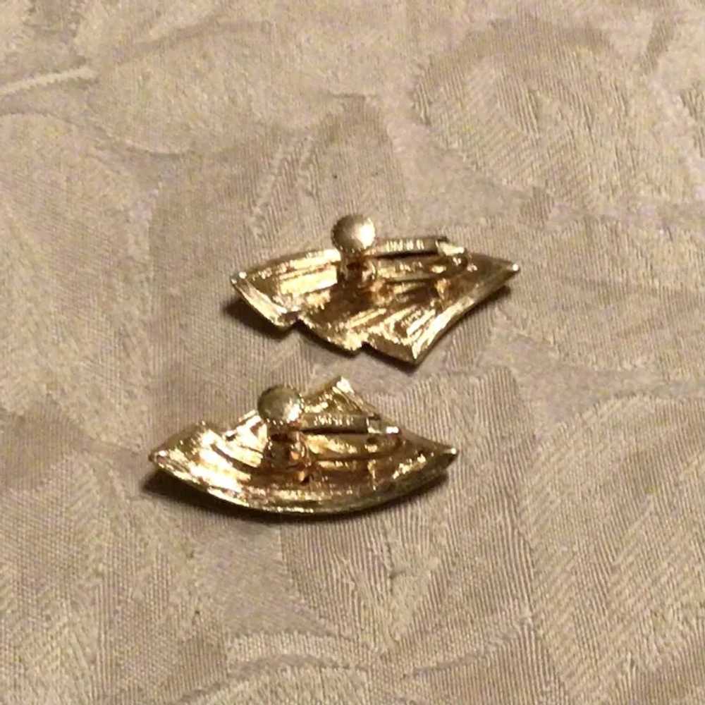 Napier Gold Tone Enameled Clip Earrings - image 4