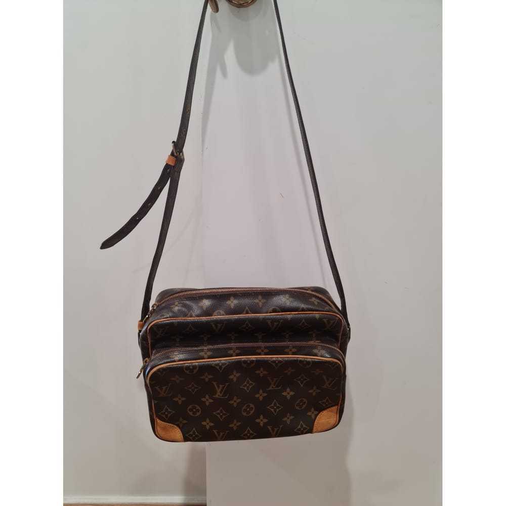 Louis Vuitton Nile leather crossbody bag - image 4