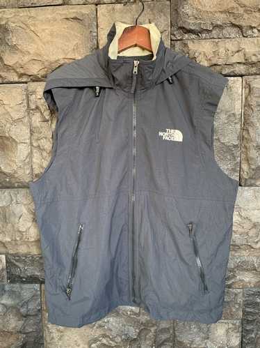 Outdoor Products × The North Face The North Face V