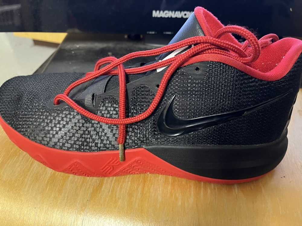 Nike Kyrie Flytrap 2 - image 1