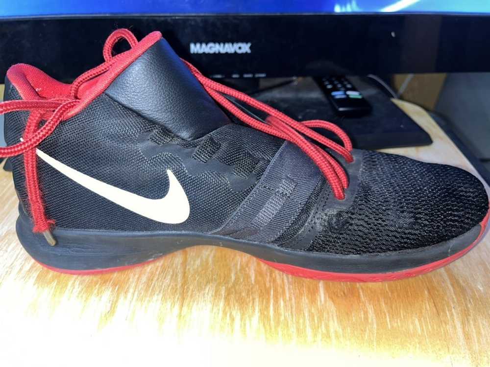 Nike Kyrie Flytrap 2 - image 6