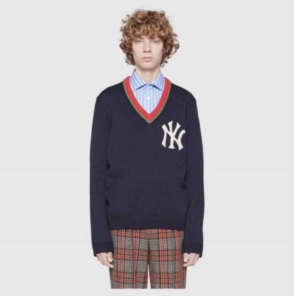 Gucci Gucci yankees patch logo v neck knit sweater - image 8