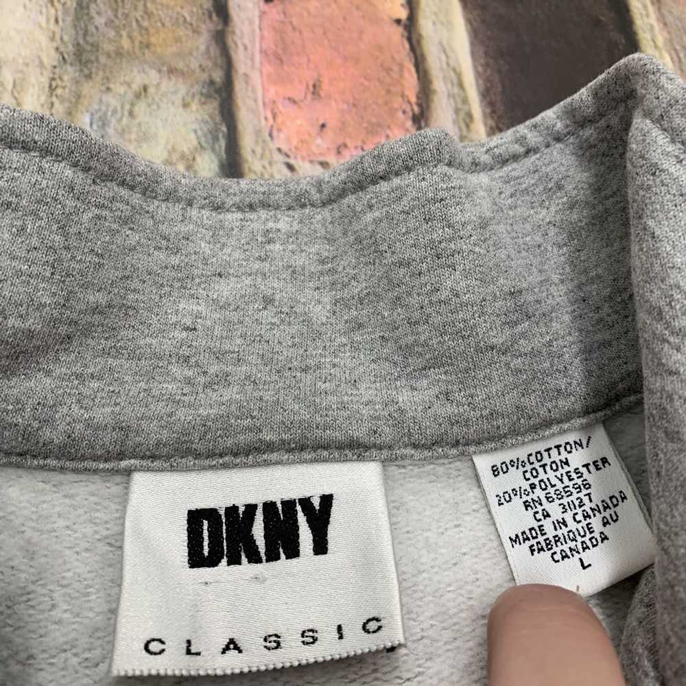 DKNY × Vintage Vintage DKNY sweatshirt - image 4