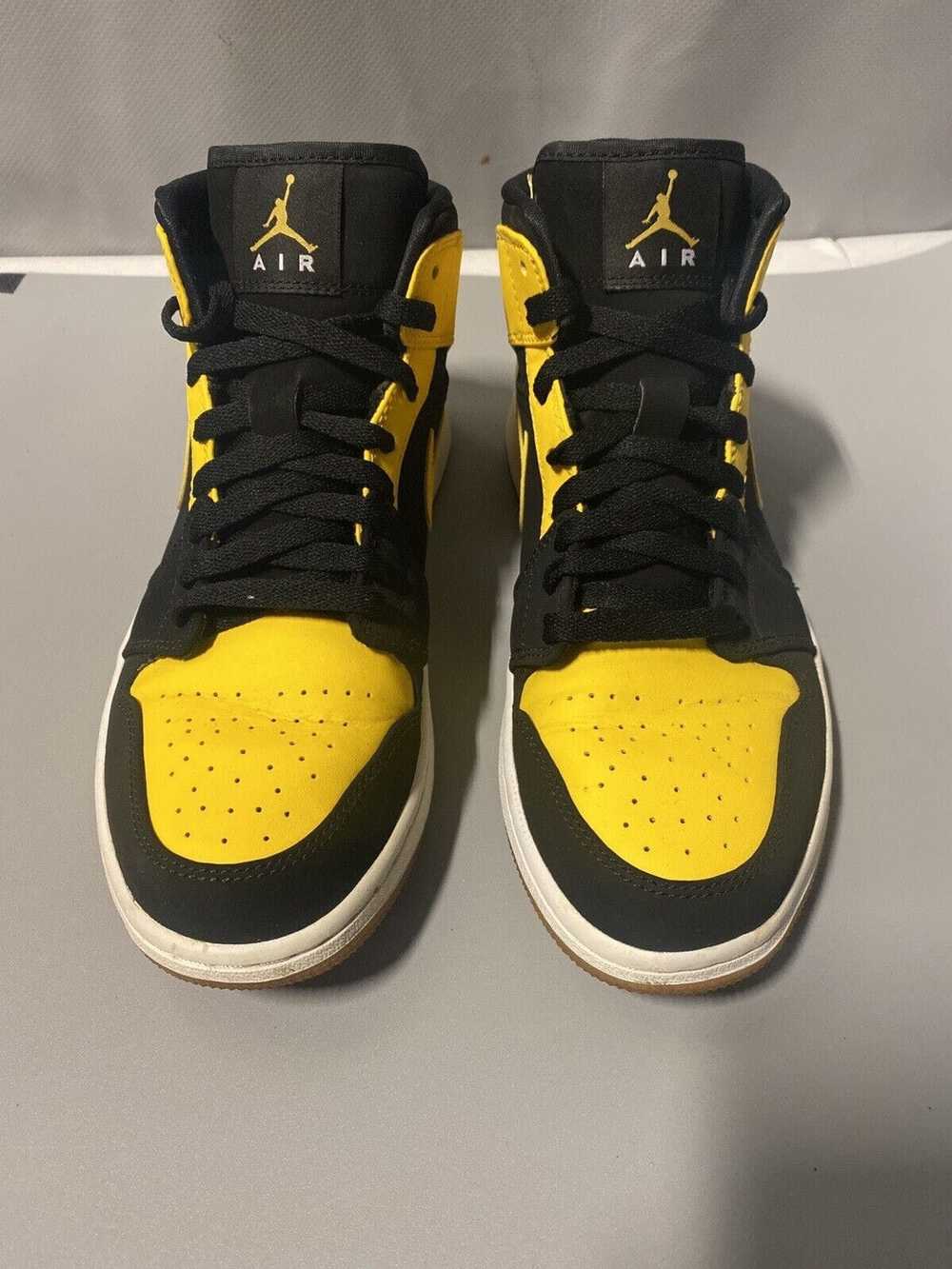 Jordan Brand Jordan 1 Retro Mid New Love 2017 Dam… - image 3