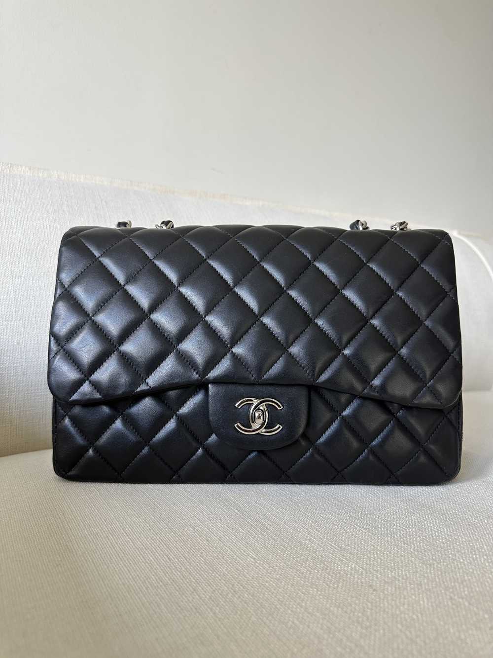 Chanel Chanel Lambskin Quilted Jumbo Single Flap … - image 2