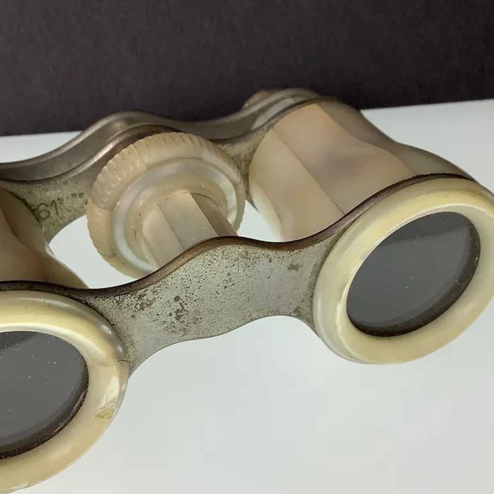 Vintage Opera Glasses, Mother of Pearl - image 2