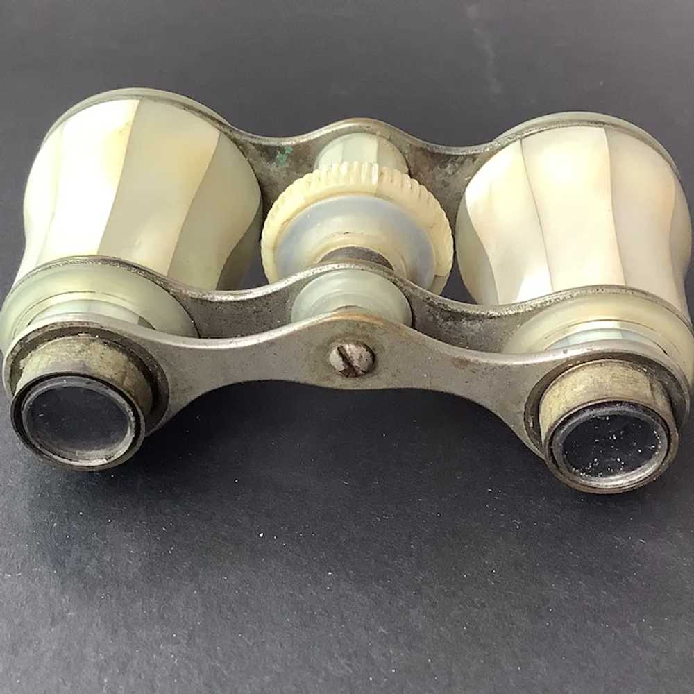 Vintage Opera Glasses, Mother of Pearl - image 4