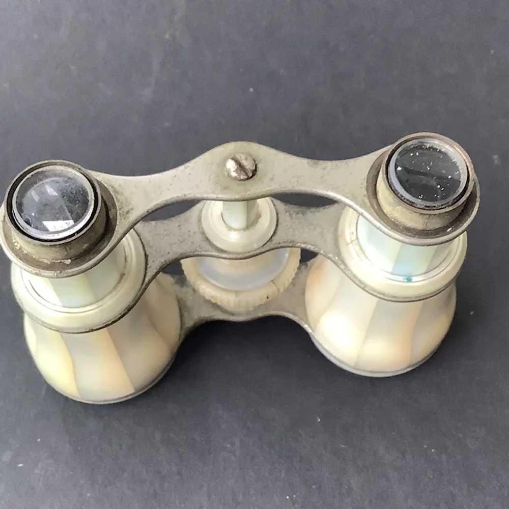 Vintage Opera Glasses, Mother of Pearl - image 5