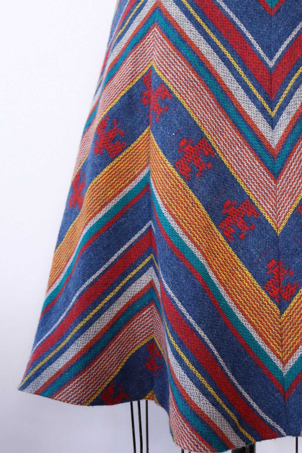 Chevron Eagle Skirt M - image 4