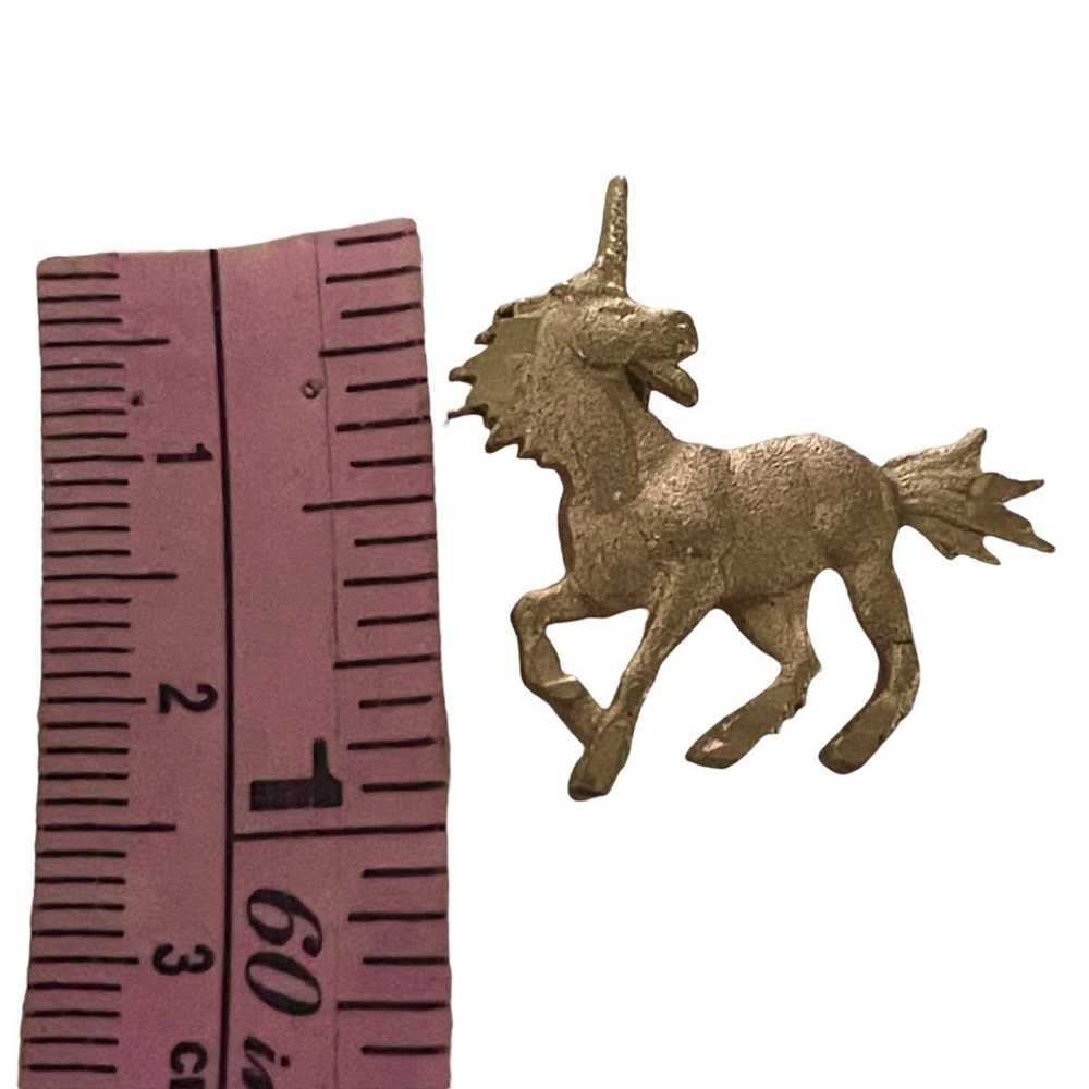 Vintage Vintage unicorn pendant - image 3