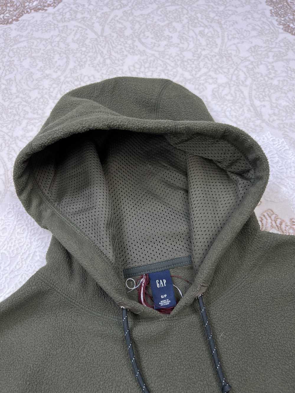 Gap × Streetwear Gap Spell Logo Fleece Pullover - image 5