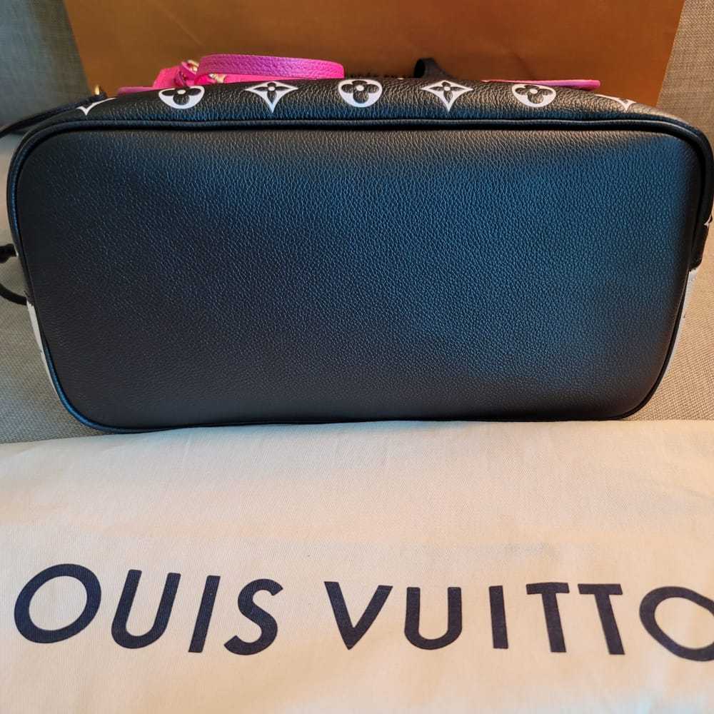 Louis Vuitton Alto leather handbag - image 3
