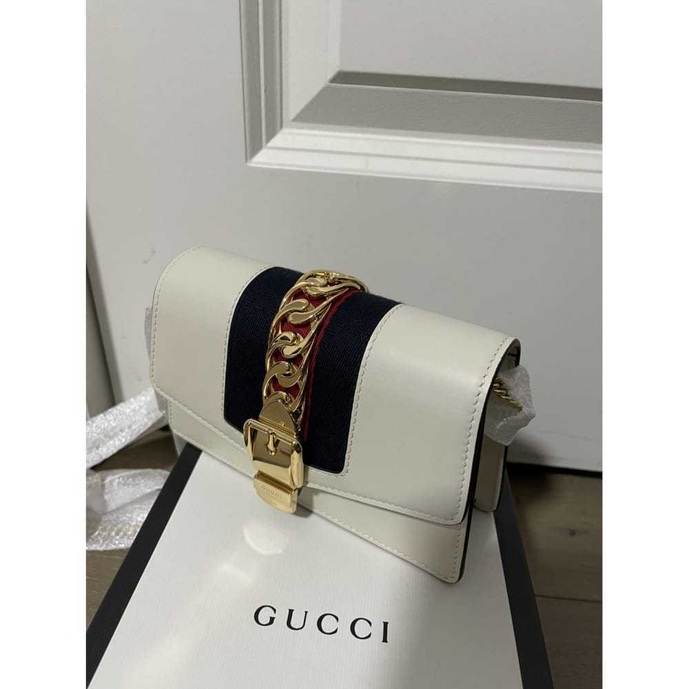 Gucci Sylvie Chain leather crossbody bag - image 3