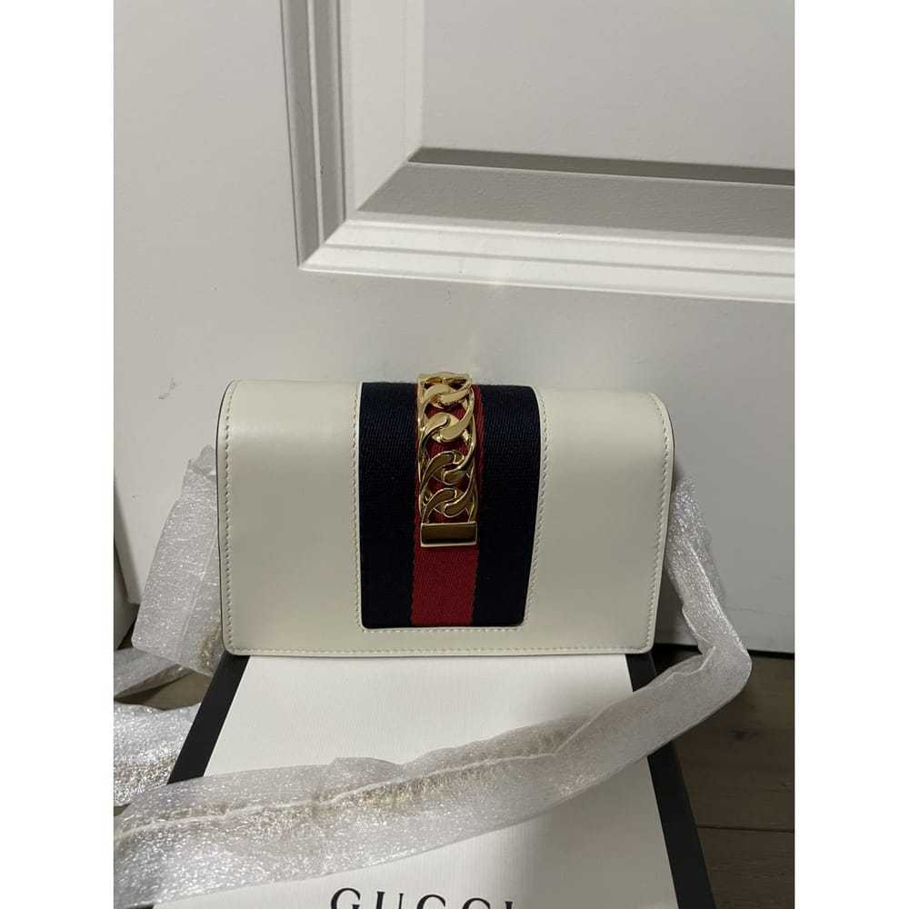 Gucci Sylvie Chain leather crossbody bag - image 4