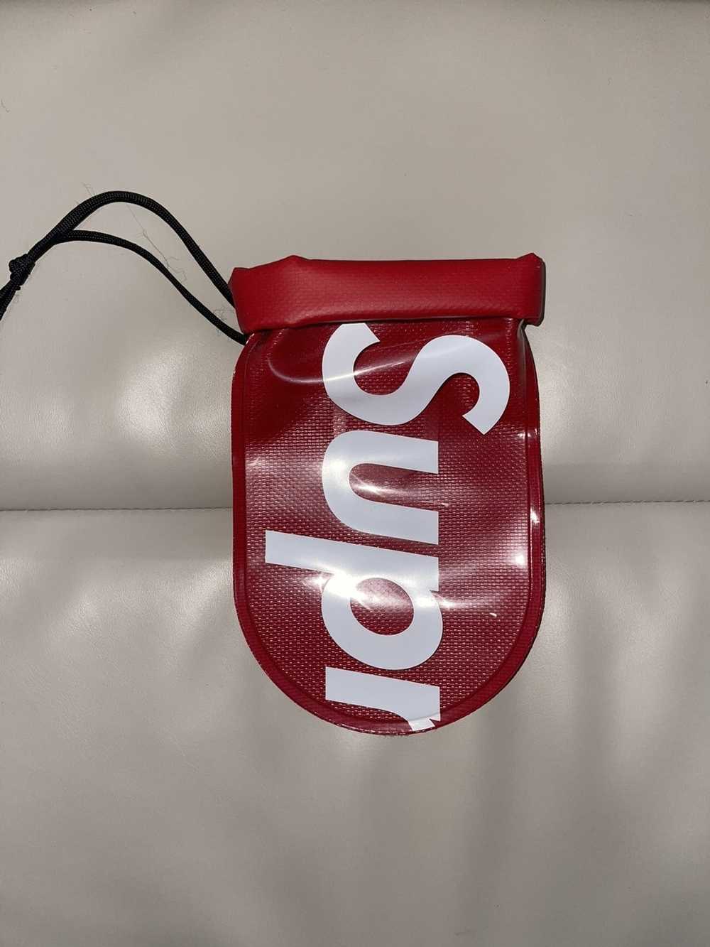 Supreme Supreme SealLine Pochette Pouch - image 4