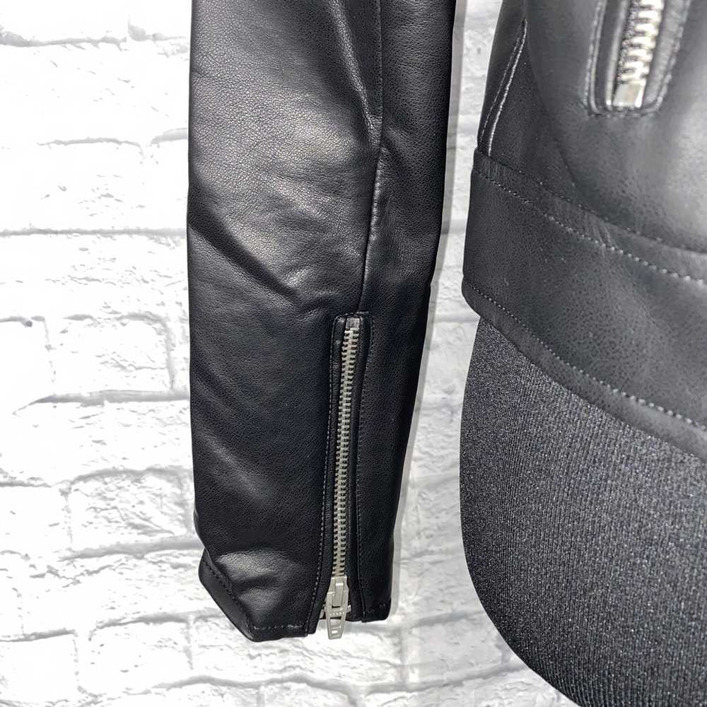 Blank Nyc Blank nyc full zip jacket w/zipper pock… - image 2