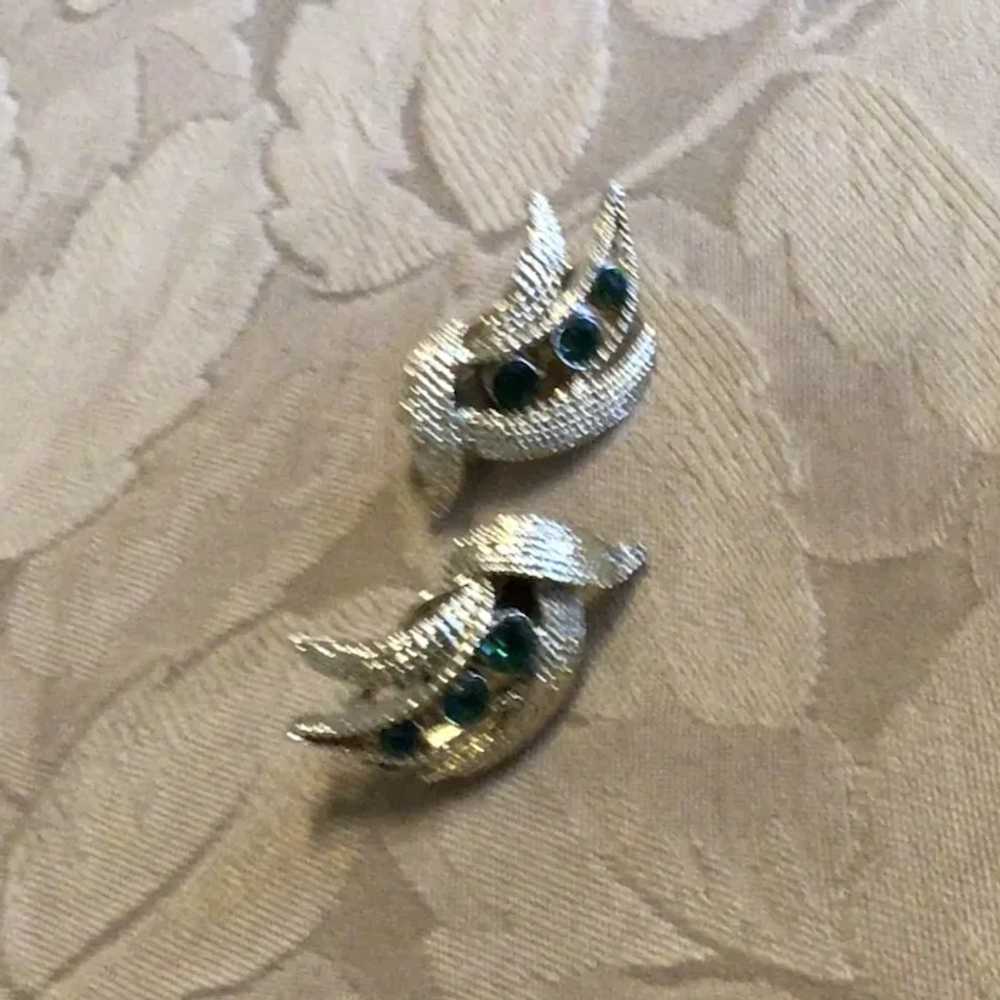 Silver Tone Green Rhinestone Clip Earrings - image 2