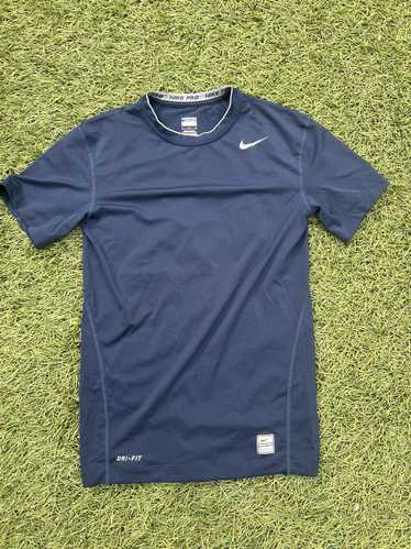 Nike Nike Pro Short sleeve active shirt - image 1