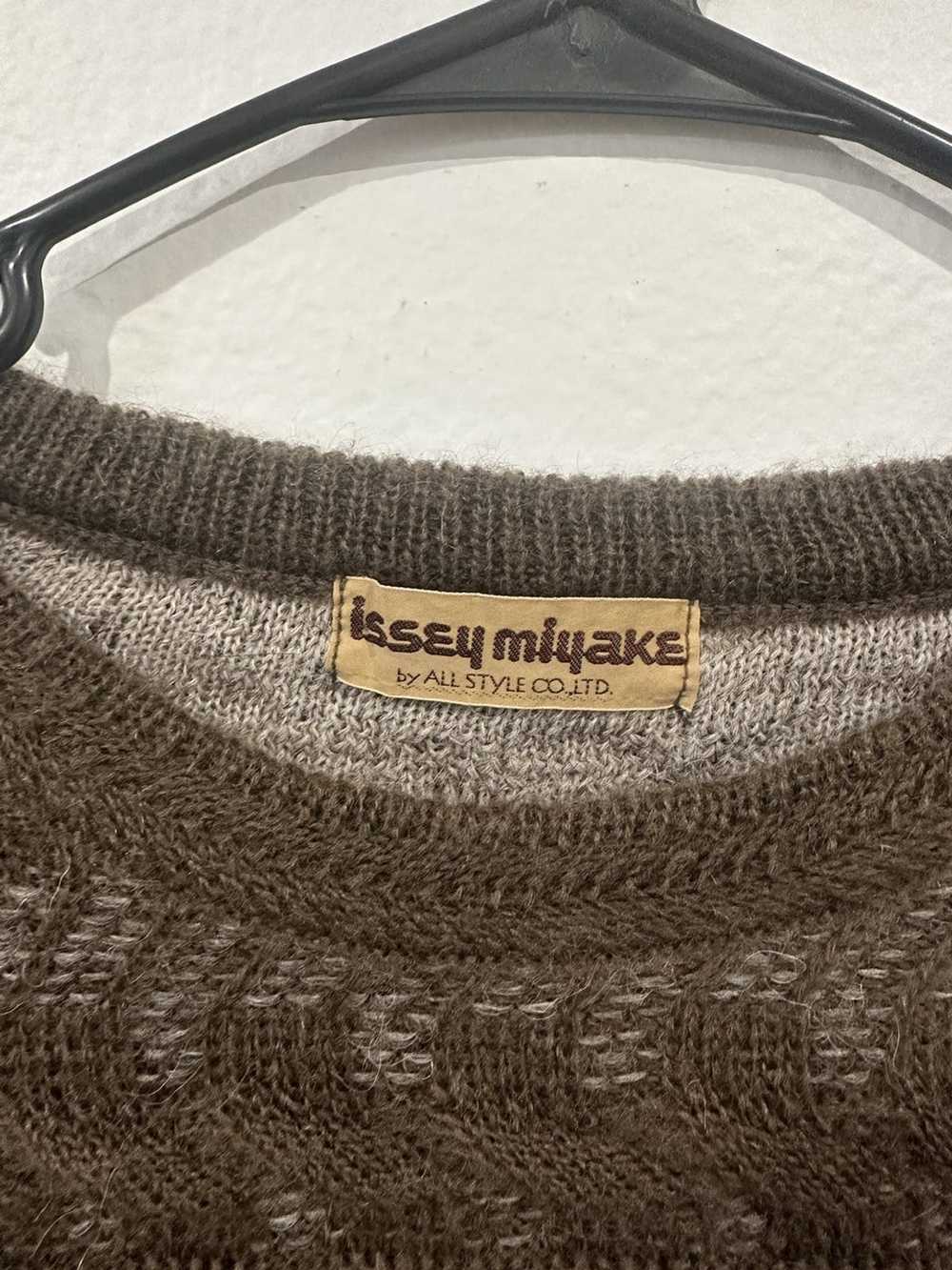 Issey Miyake 80s 3D Knit Sweater - image 2