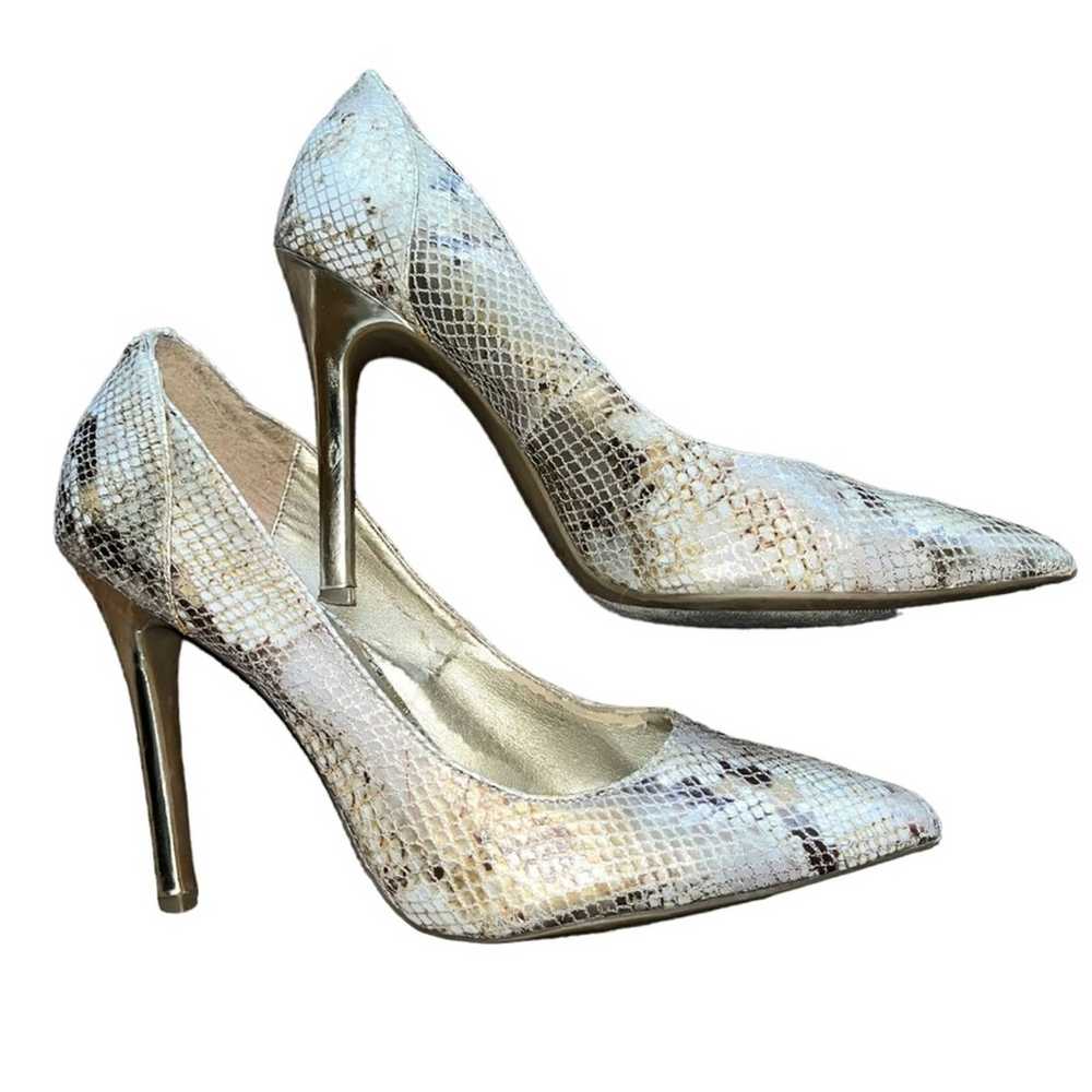 Guess ꕥ G by Guess golen snake print point toed h… - image 2