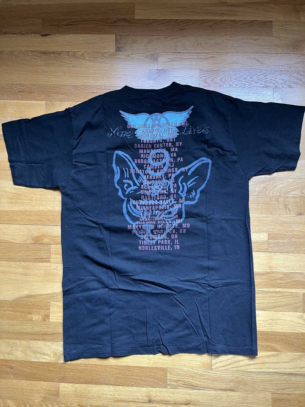 Tultex Vintage Concert T-shirt Aerosmith Nine Liv… - image 4