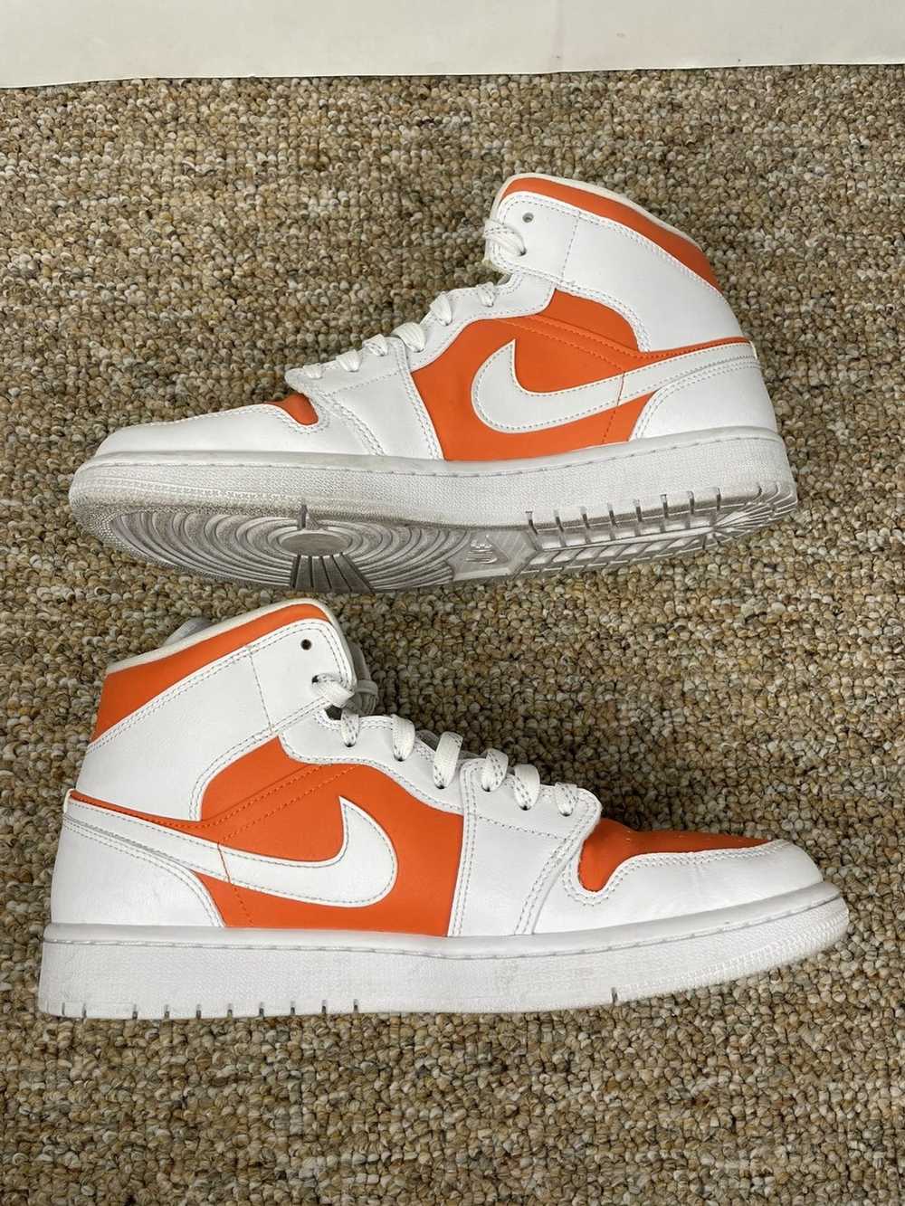 Jordan Brand Wmns Air Jordan 1 Mid Bright Citrus - image 3