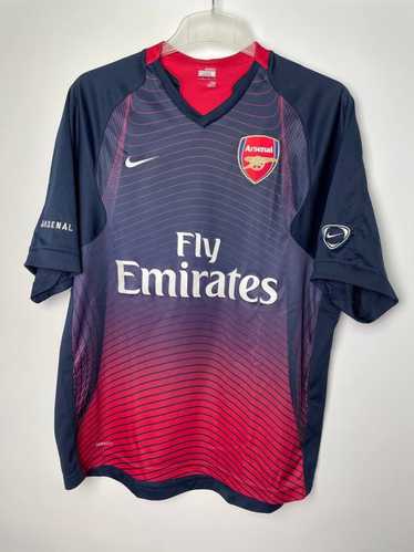 Vintagewonderswell Arsenal Official Football Soccer Jersey by Nike, Size S, Red/White Colour