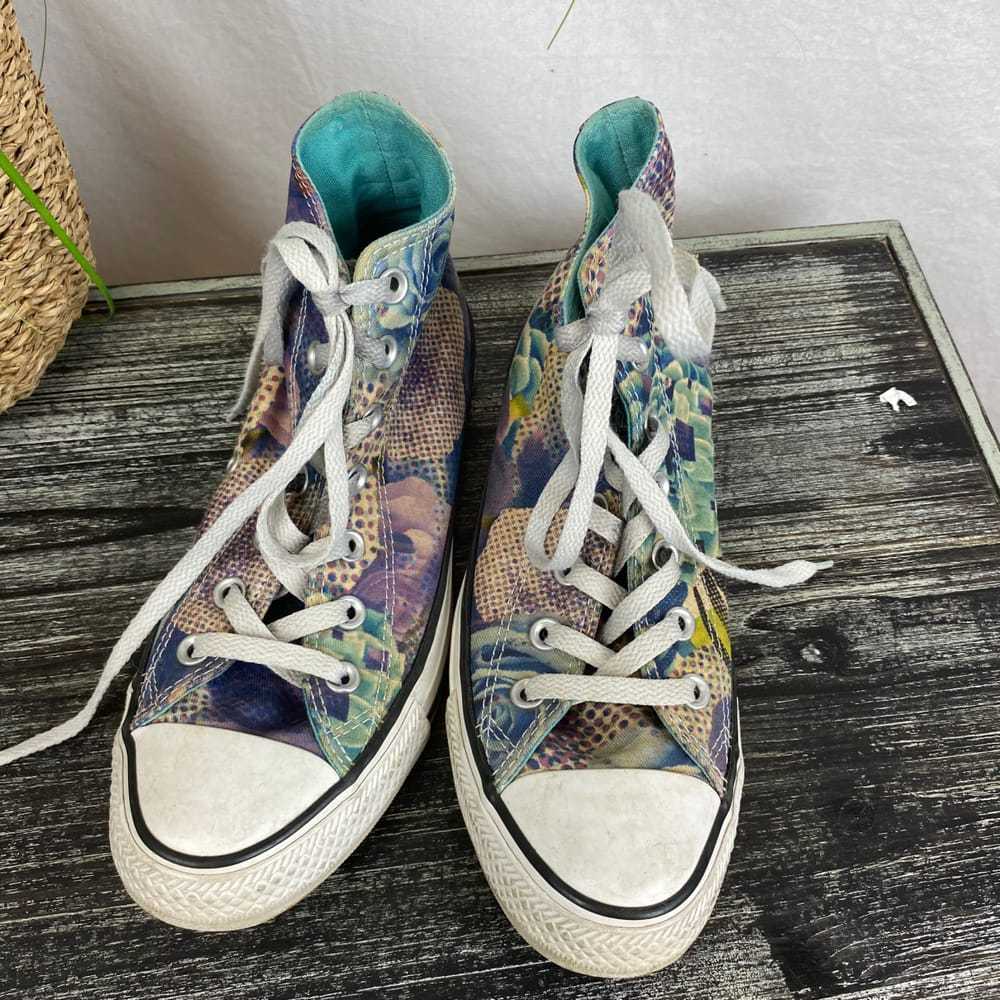 Converse Trainers - image 3