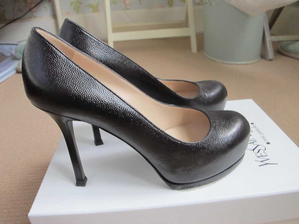 Product Details YSL Iconic Tribtoo pumps - image 1