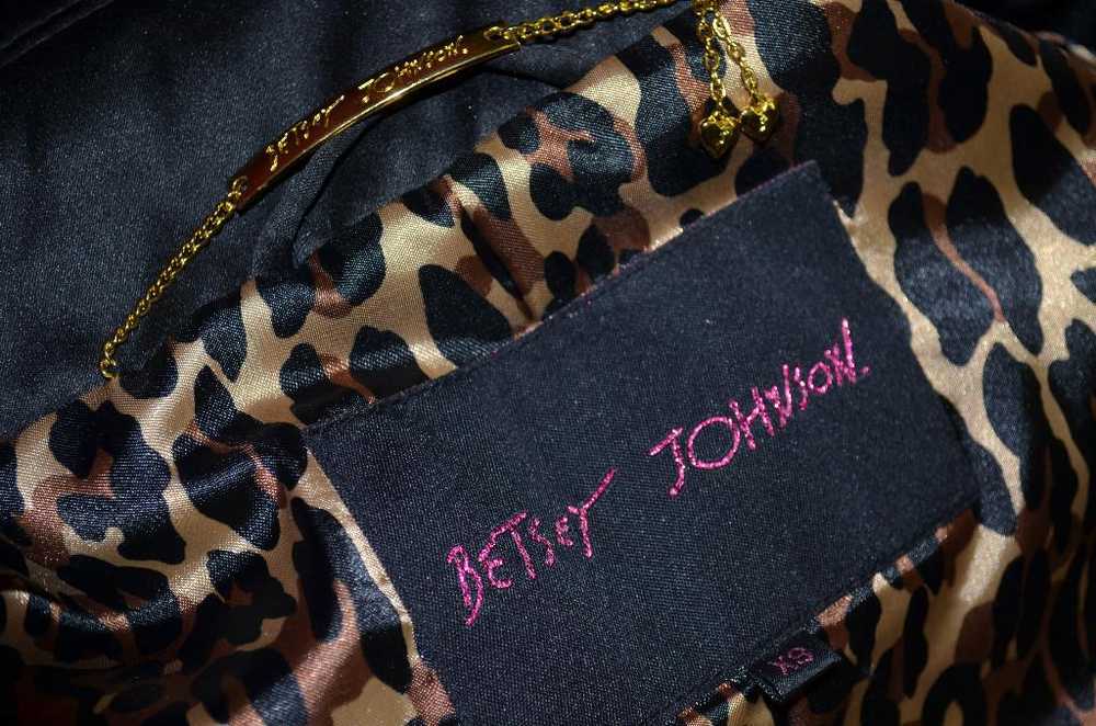Other Designers Betsey Johnson satin trench coat - image 5